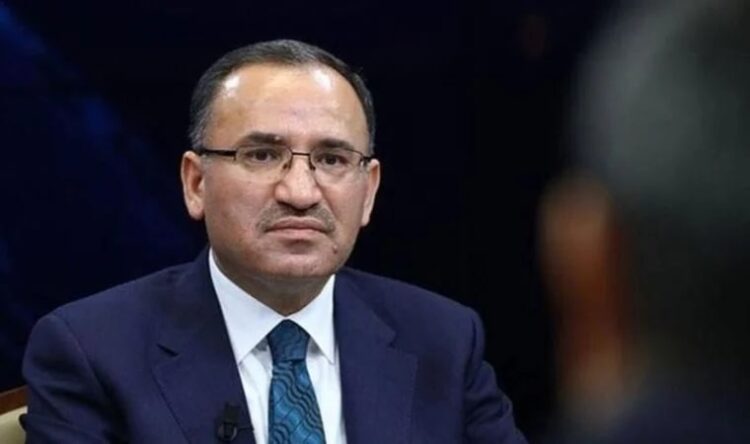 Bozdağ’dan 81 il barosuna: Hayata geçirmekte tereddüt etmeyiz…