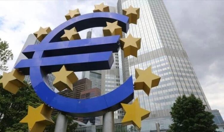 Avrupa Merkez Bankası’ndan tarihin en büyük faiz artışı