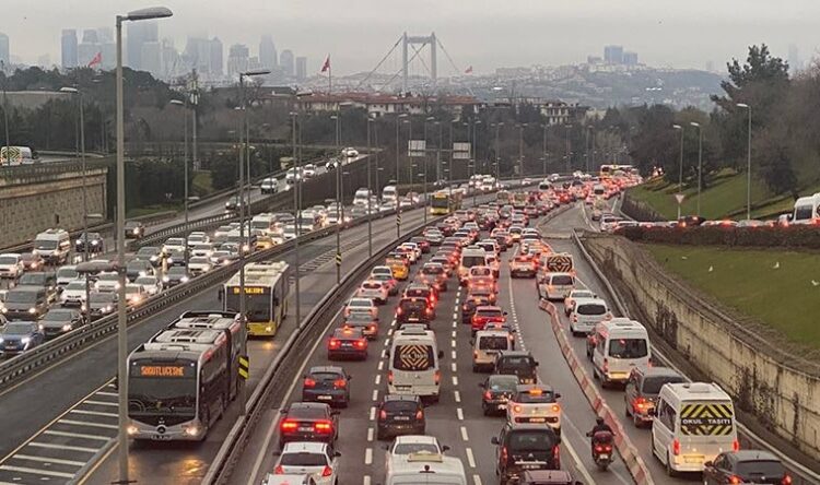 Aracı olanlar dikkat! Trafik sigortasında yeni gelişme