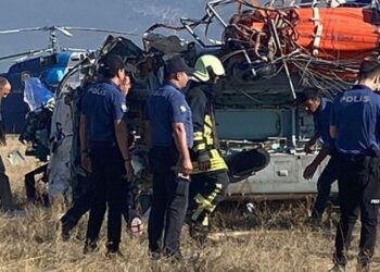 Yangın söndürme helikopteri düştü: Ölü ve yaralılar var