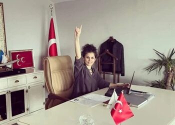 MHP’de bir istifa depremi daha