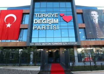 Türkiye Değişim Partisi’nde toplu istifa