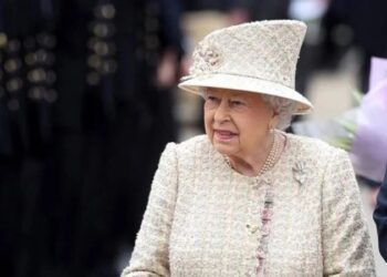 Bir devir kapandı: Kraliçe Elizabeth yaşamını yitirdi