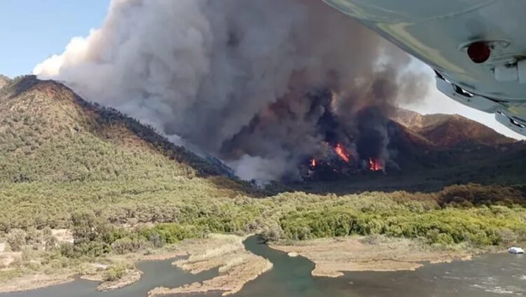 “Marmaris yanarken, bakan özel jetle Adıyaman’a gitti”