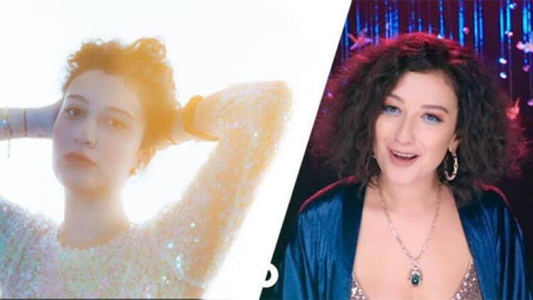 Melike Şahin’den Gülşen’e sahneden destek