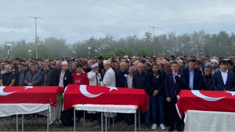 Madenciler son yolculuğuna uğurlandı…