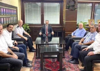 AKP ilçe başkanından tepki çeken fotoğraf