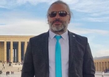 İYİ Partili isim evinde intihar etti