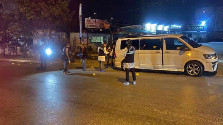 Beylikdüzü’nde otoparka silahlı saldırı