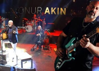 Aydilge ve Onur Akın katledilen müzisyen Onur Şener için söyledi