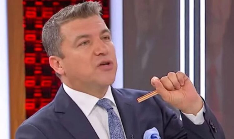 İsmail Küçükkaya: Formül şekilleniyor…