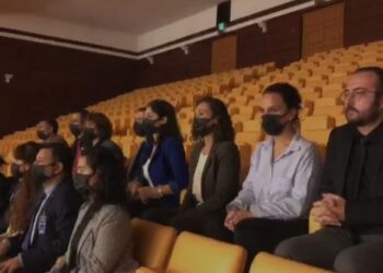 Parlamento muhabirlerinden Sansür Yasası’na protesto