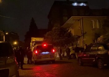 Uyuşturucu kullanan baba ve dumanından etkilenen kızı hayatını kaybetti