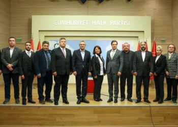 TDP’den ayrılan 11 isim CHP’ye katıldı