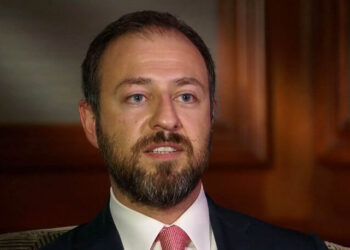 Özel jetiyle künefe getirten iş insanı, her şeyini kaybedip iflas etti