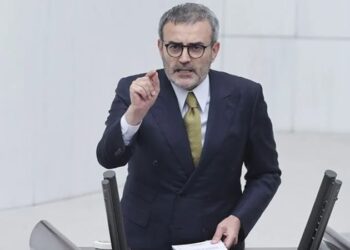 Cumhuriyeti hedef alan Mahir Ünal için harekete geçtiler