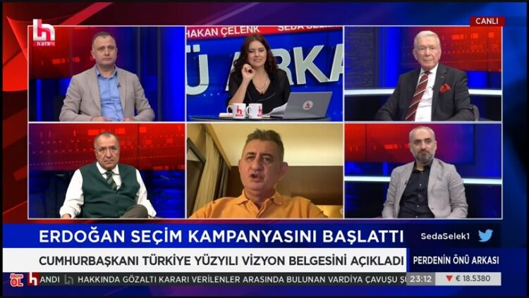 Uçakta gözaltına alınan Korkusuz yazarı Ümit Zileli: İlk defa milli oldum