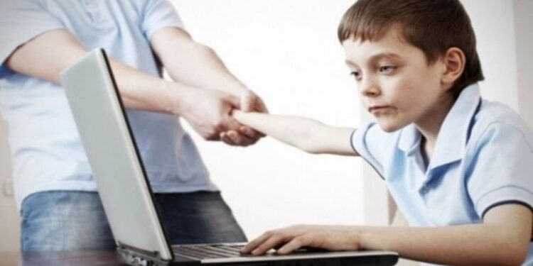 Bakanlık duyurdu: O sitelere müdahale