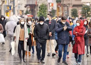 Koronavirüse yakalananlar dikkat: Uyarılar peş peşe geldi