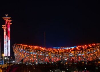 Olimpiyatlara ev sahipliği yapan Beijing’deki Ulusal Stadyum’da halka açık tur düzenlendi