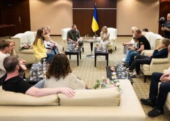 Zelenskiy’nin eşi Türkiye’de Azov Taburu askerleriyle buluştu