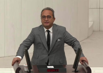 Bülent Tezcan, Şamil Tayyar’ın “FETÖ borsası” açıklamalarını anımsattı