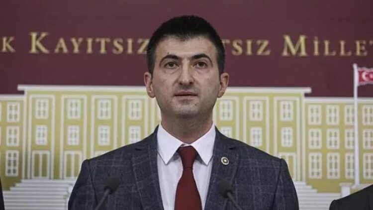 AKP o koltuğu yine kaybetti, Mehmet Ali Çelebi de kurtaramadı