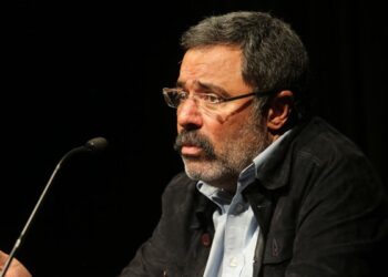 Ahmet Ümit’ten özeleştiri: “Bugün olsa yapmam”