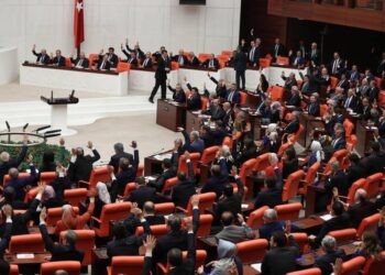 ‘Sansür yasası’ neleri içeriyor?