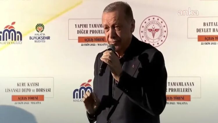 Erdoğan’dan ‘Başörtüsü’ için ‘referandum’ çağrısı