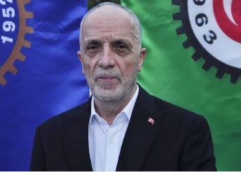 Türk-İş Başkanı Atalay, Amasra’daki maden ocağını övdü