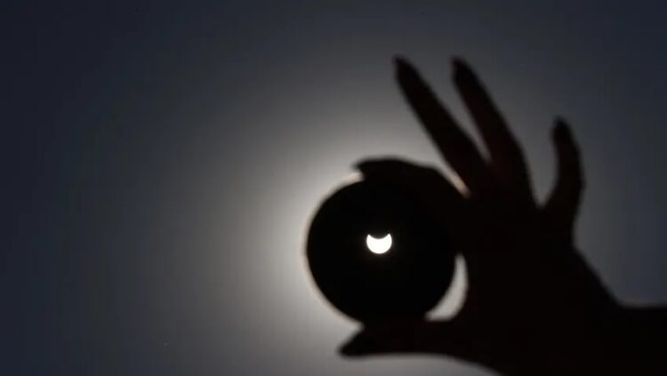 Güneş tutulması iki çocukta görme kaybına neden oldu: ‘Tedavisi yok’