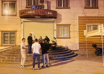 HDP Diyarbakır il binası mühürlendi