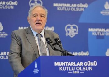 İlber Ortaylı İmamoğlu’nun muhtar toplantısını yazdı: Muhteşemdi