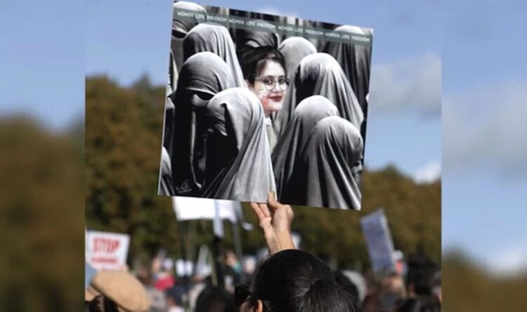 İran’da ‘intihar etti’ denilen 16 yaşındaki Nika öldürülmüş