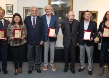 ‘Türkiye’nin Nobeli’ Yunus Nadi Ödülleri, törenle sahiplerine verildi