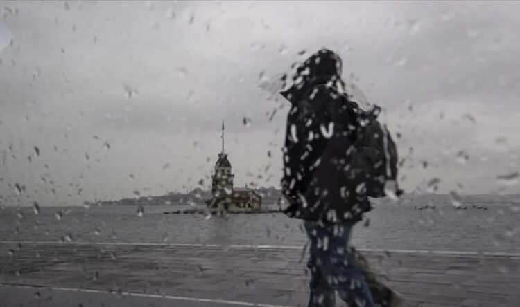 Meteoroloji uyardı: Sağanak ve kuvvetli rüzgar geliyor!