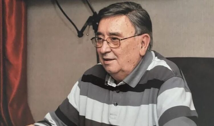 Sunucu Bülent Özveren yaşamını yitirdi