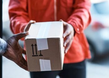 İşte yeni dolandırıcılık yöntemi… İmza atarken dikkat! Kargo varmış gibi yapıyorlar