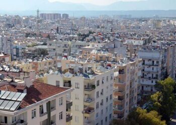 Soylu yeni kararı açıkladı: ‘İkamet izinleri kapandı’