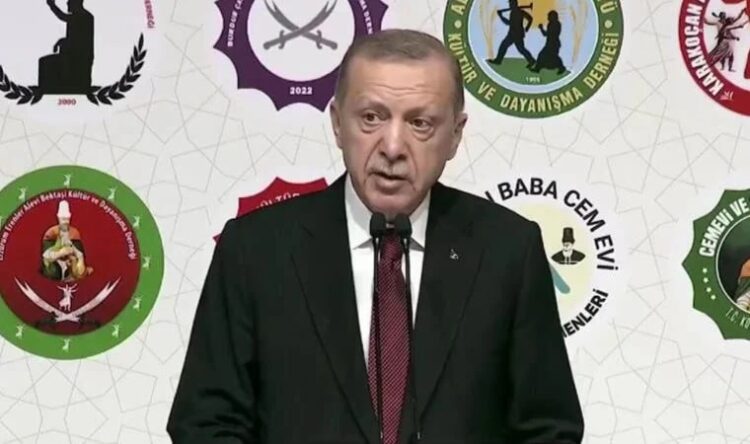 Erdoğan açıkladı: Cemevleri için yeni düzenleme