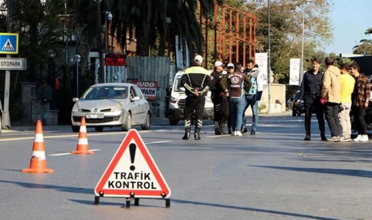 Fosforlu yelek giymeden scooter kullananlara ceza