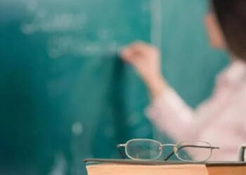 Öğretmenler iş bırakıyor!