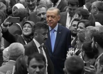 Yurt genelinde gündemin nabzını tutan anket: Erdoğan çaresiz…