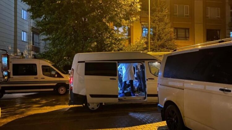 Boşanma aşamasında olduğu eşini ve çocuklarını öldüren saldırgan intihar etti