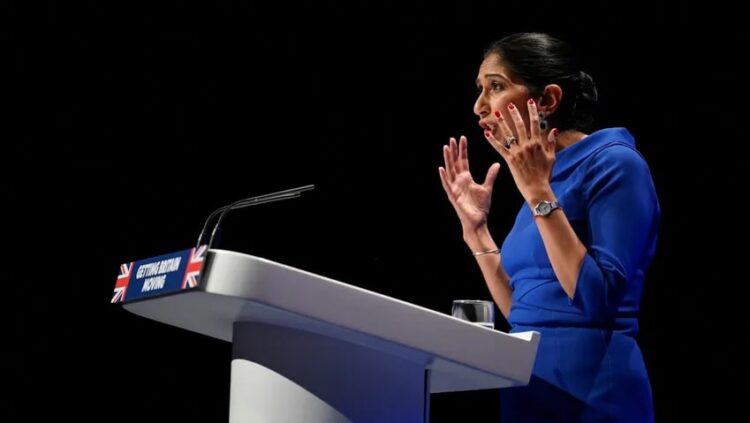 Yanlış adresten e-posta gönderen İngiltere İçişleri Bakanı Braverman istifa etti