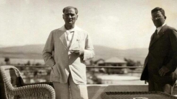 Erdoğan’dan Atatürk ayrıntılı ‘Şakir Zümre’ videosu