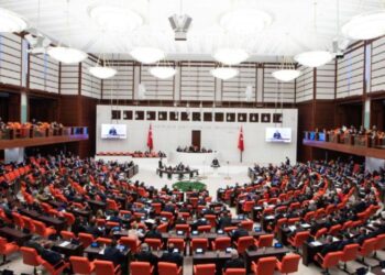 ‘Sansür Yasası’ TBMM’de: 12 madde daha kabul edildi