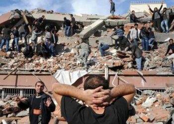 Van Depremi’nin 11. yılında Prof. Dr. Görür’den uyarı: ‘En büyük tehlike kentin içinde’