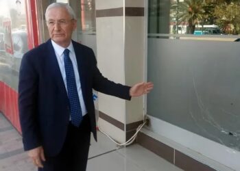 İzmir Taksiciler ve Otomobilciler Esnaf Odası’na silahlı saldırı